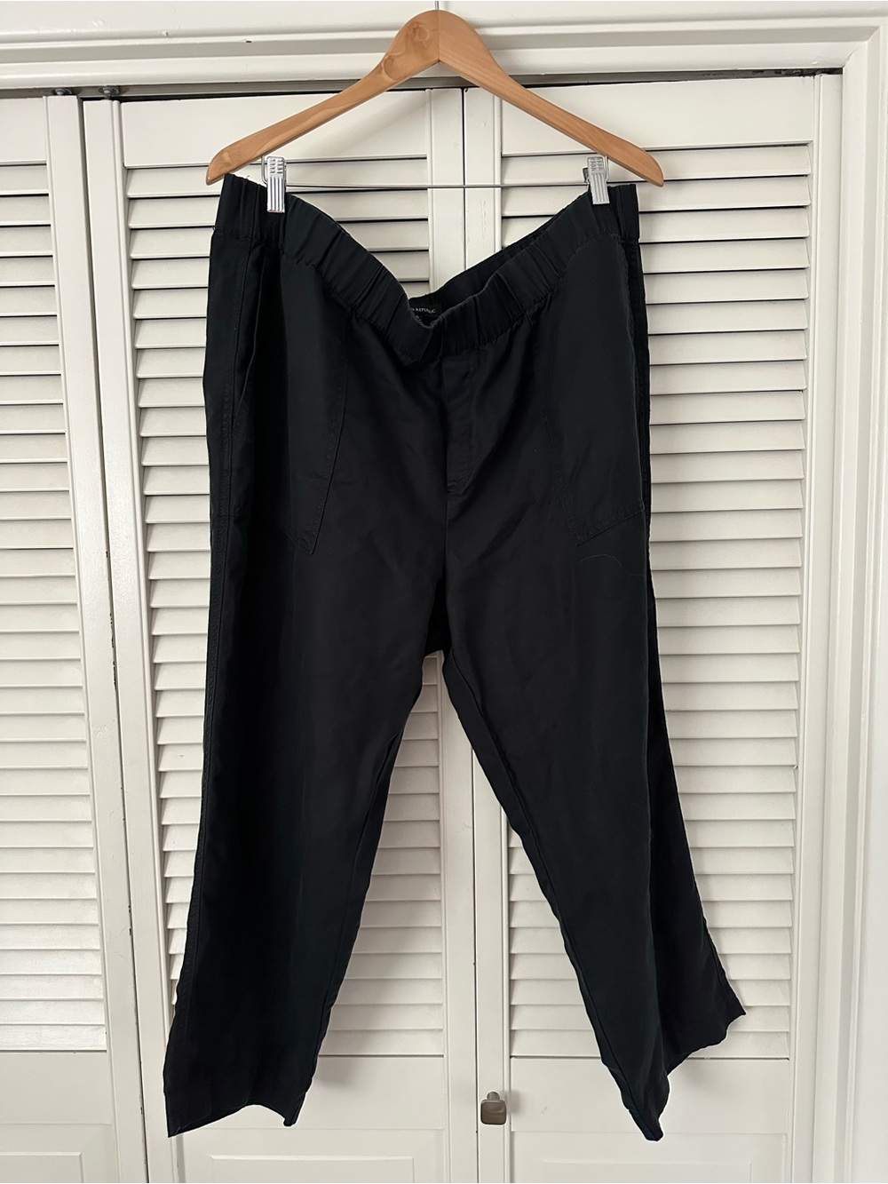 Banana Republic Black Elastic-Waist Pull on Linen Blend Pants EUC